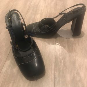 MIU MIU Vintage 90’s chunky heels strappy round